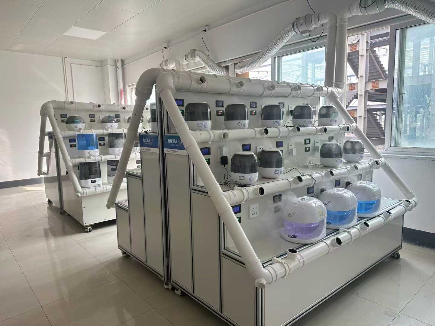 ¿Qué debo hacer si el humidificador no rocía niebla?